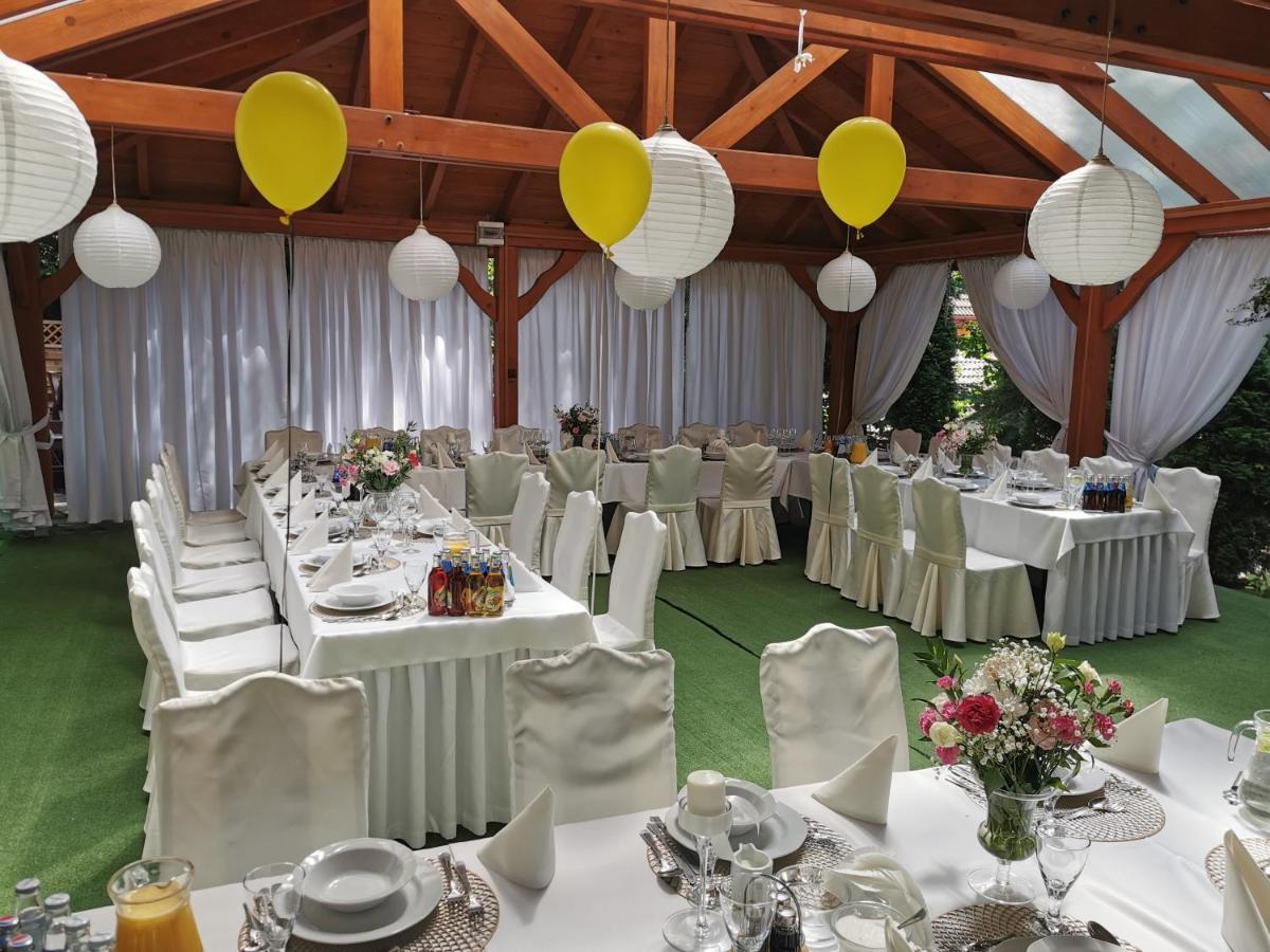 Hotel I Restauracja Pod Skala Jaslo Extérieur photo